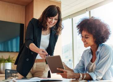 Colleagues collaborating 